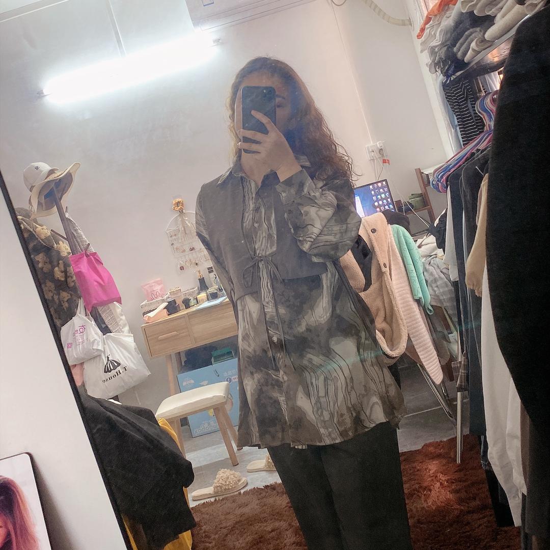 伊侰