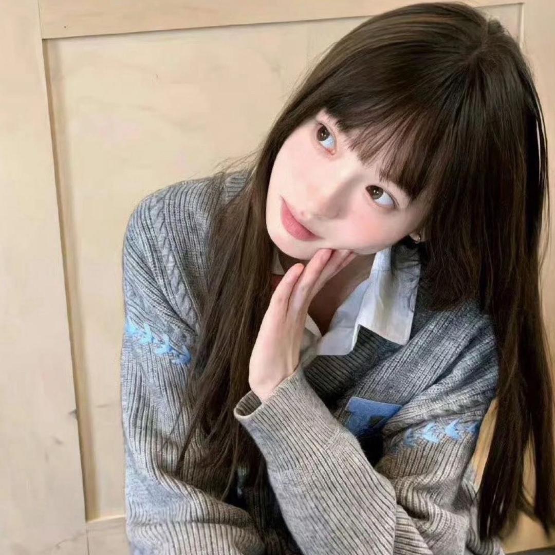 屁屁镶钻的闪腚公主