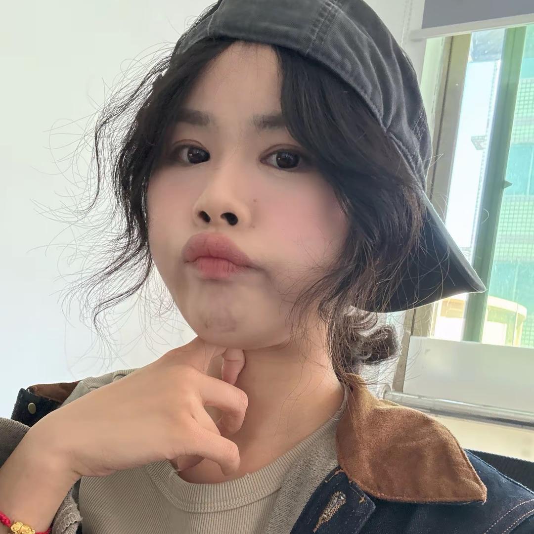 爱吃香菜赵小赵🍒