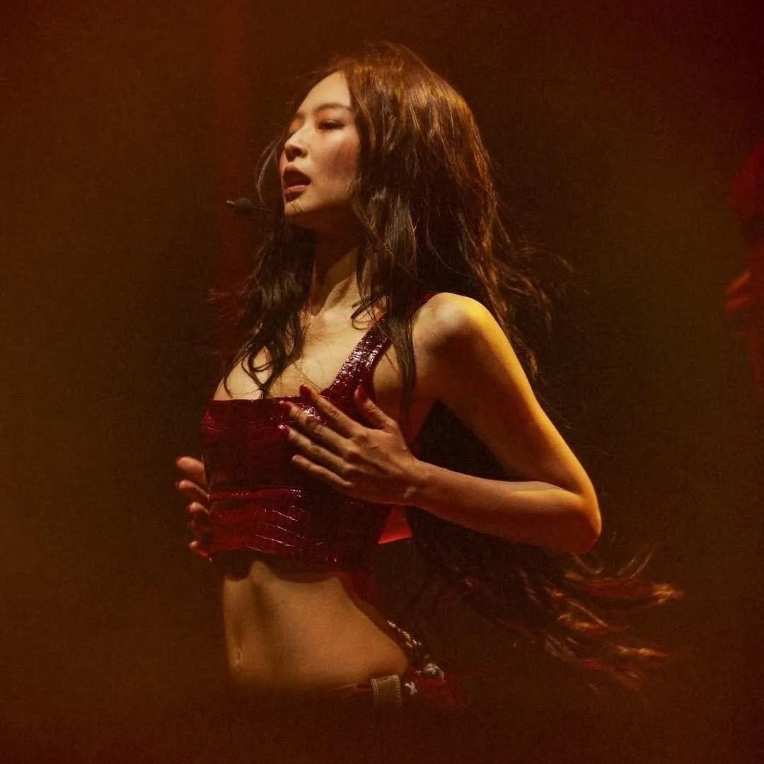 简川妮子Jane