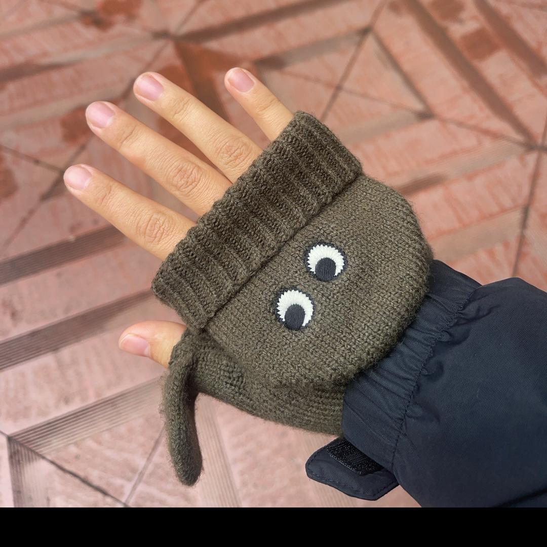 努力上班的范～