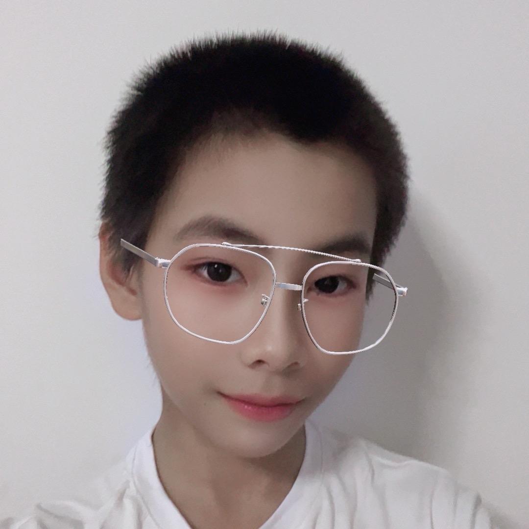小布丁吖