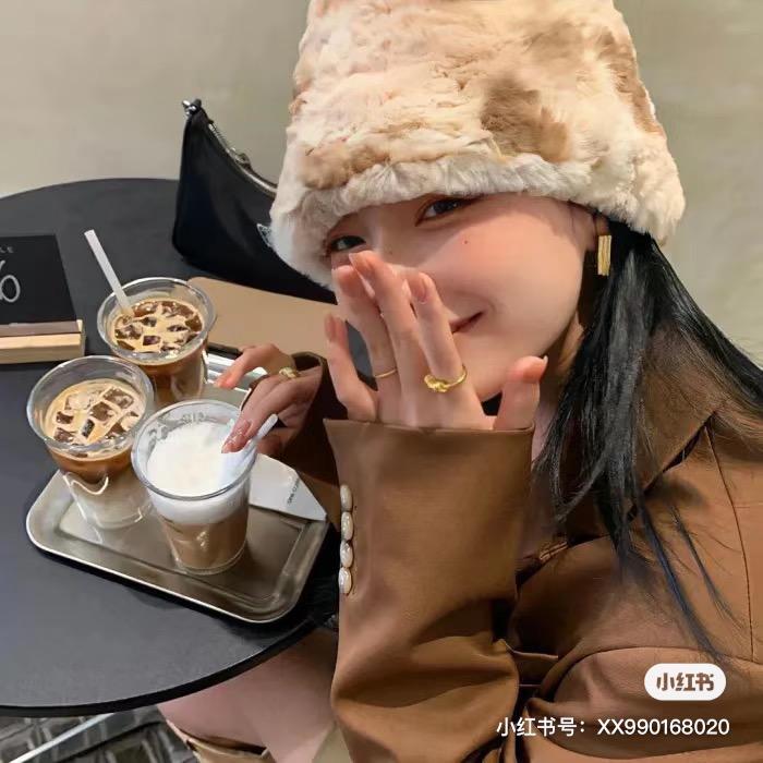 六离M