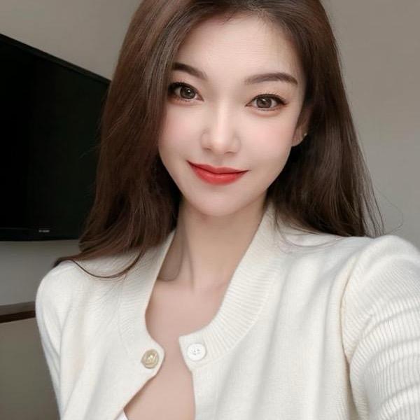 西大街女王服饰美衣搭配