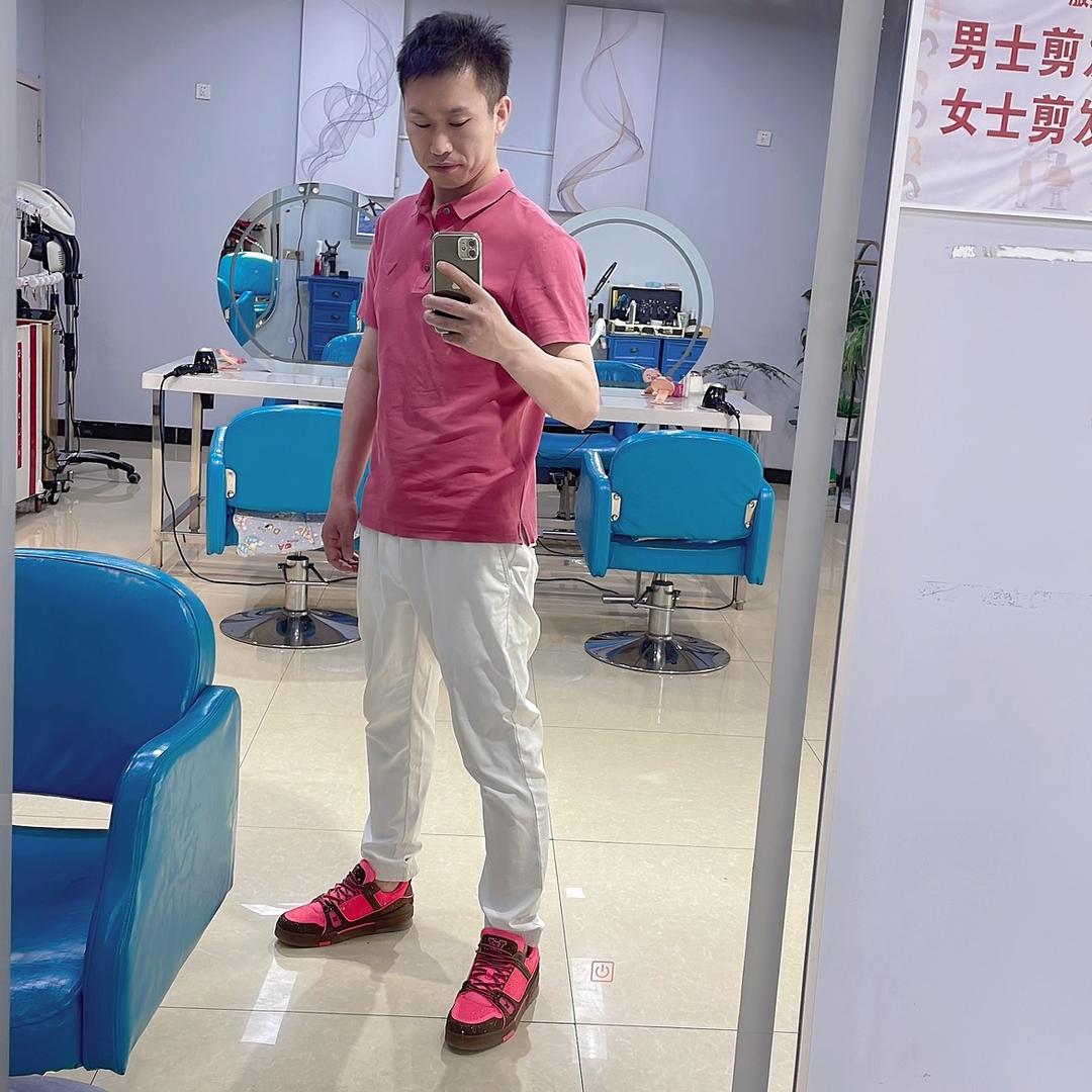 扎旗蒂梵尼烫染店