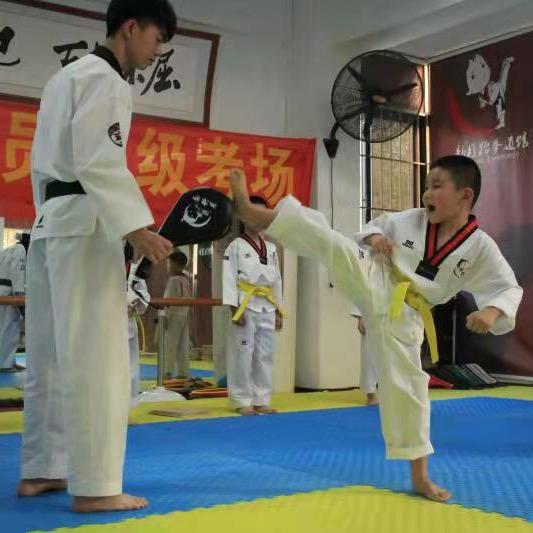 中山市东区毅敏天花装饰材料店