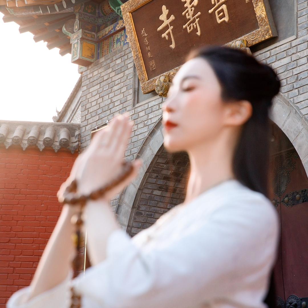 刘惜荏苒