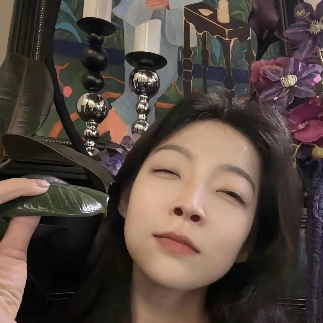 阿金.