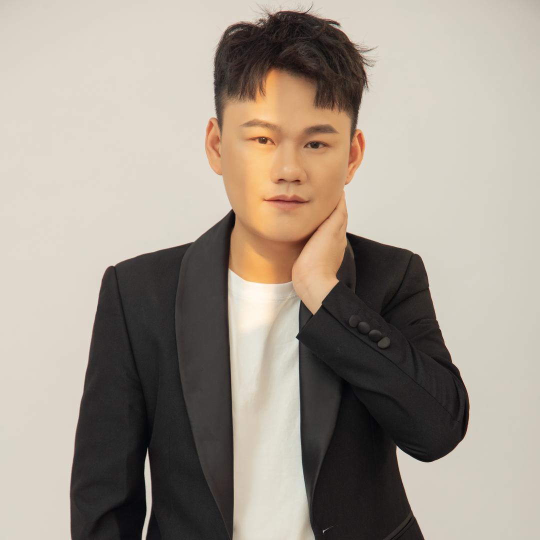 黄主任的朋友圈