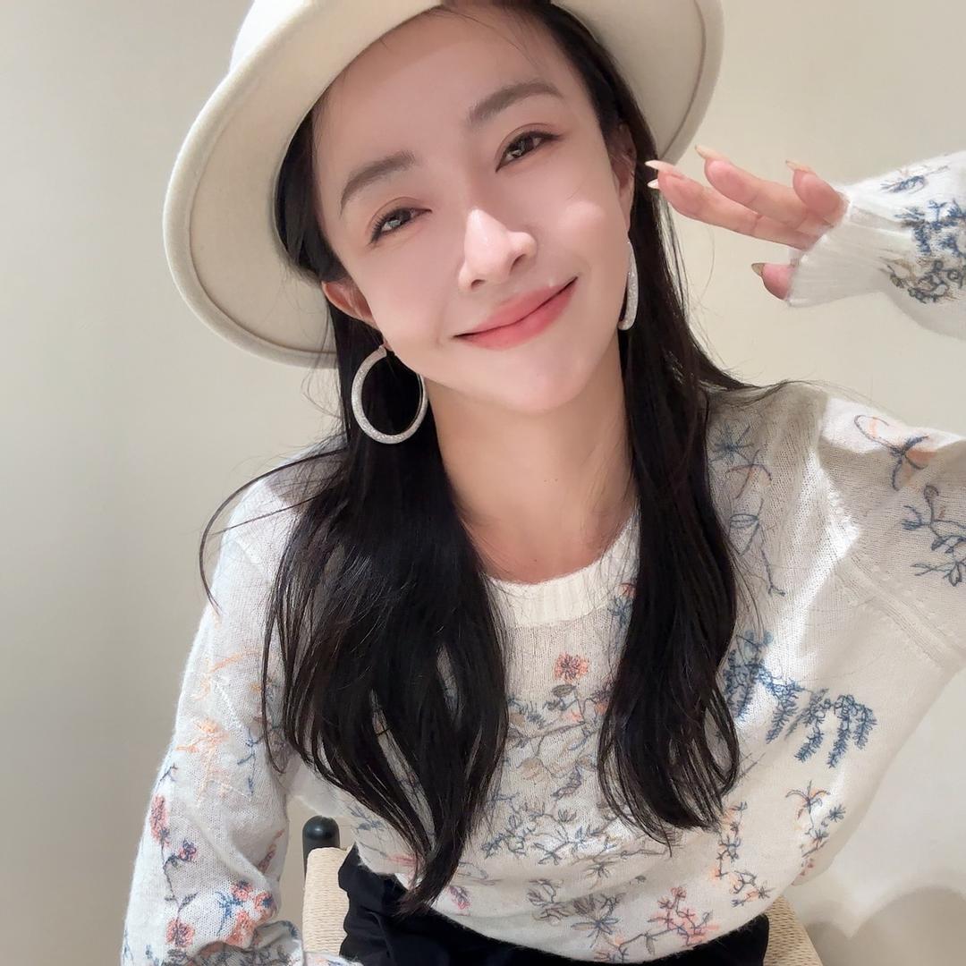 大邑ally女装茶咖