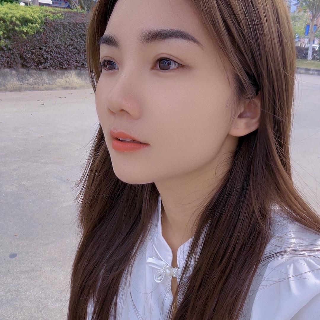 胡焱