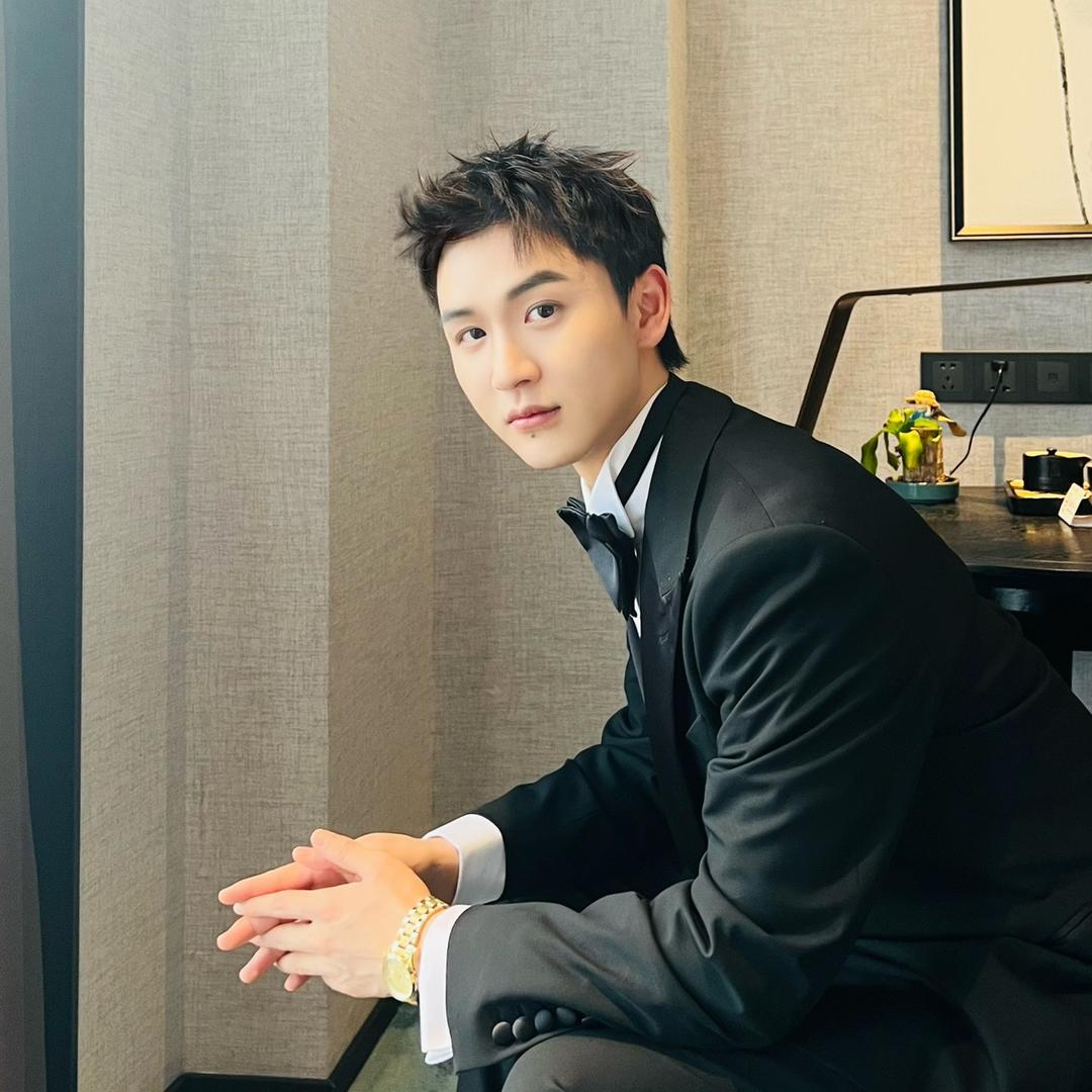杨东东Elio