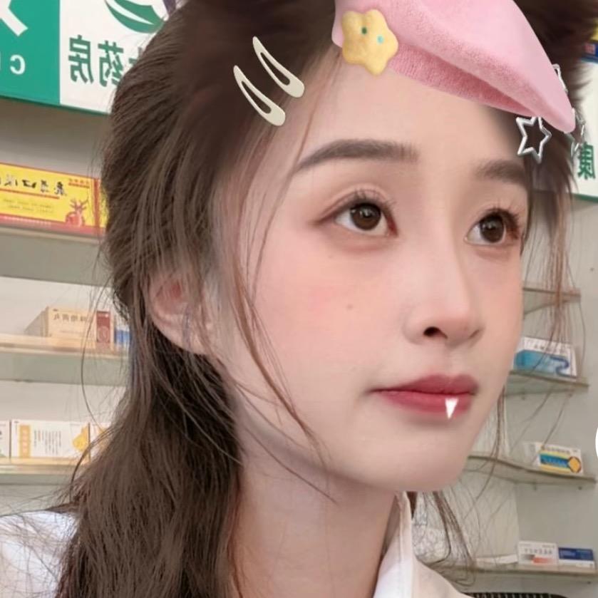 忙碌的小蜜蜂🐝