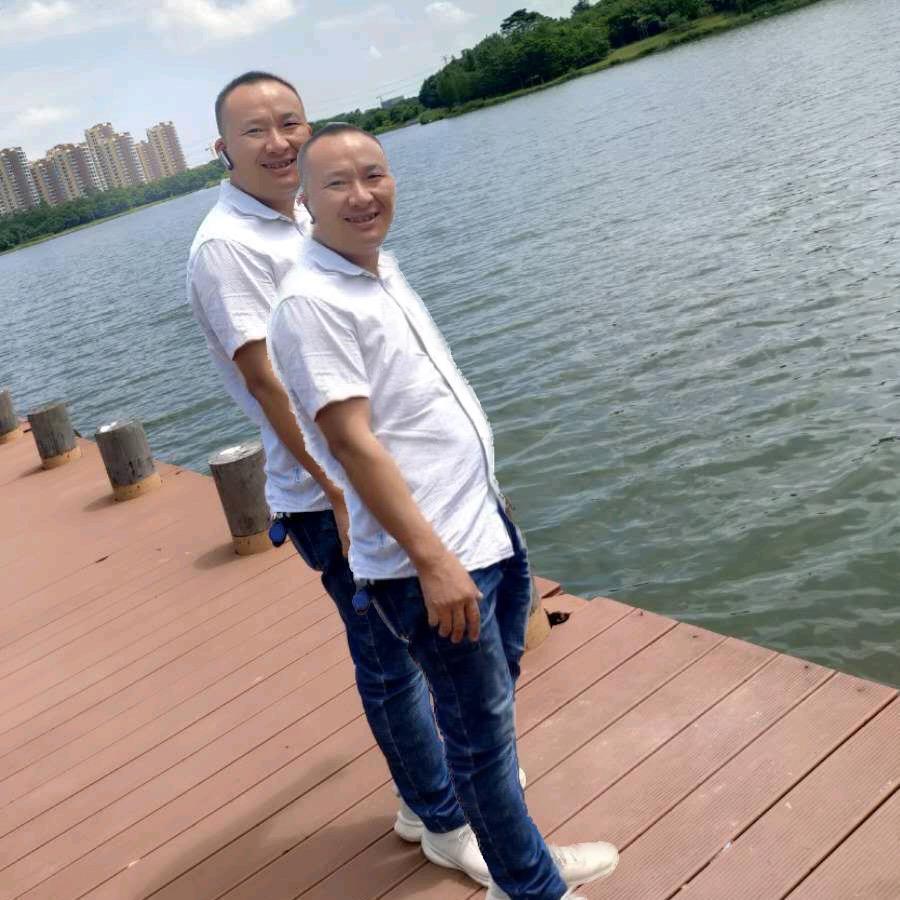 向阳而生🐓