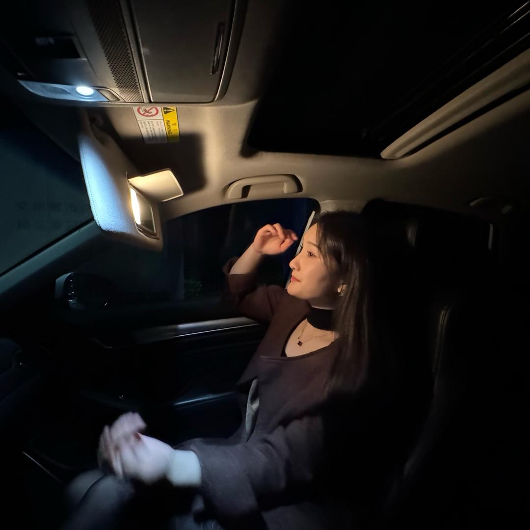 -遇知音客服小玉