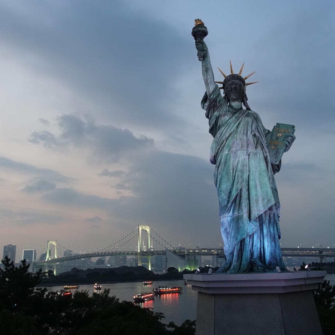 行走在消逝中