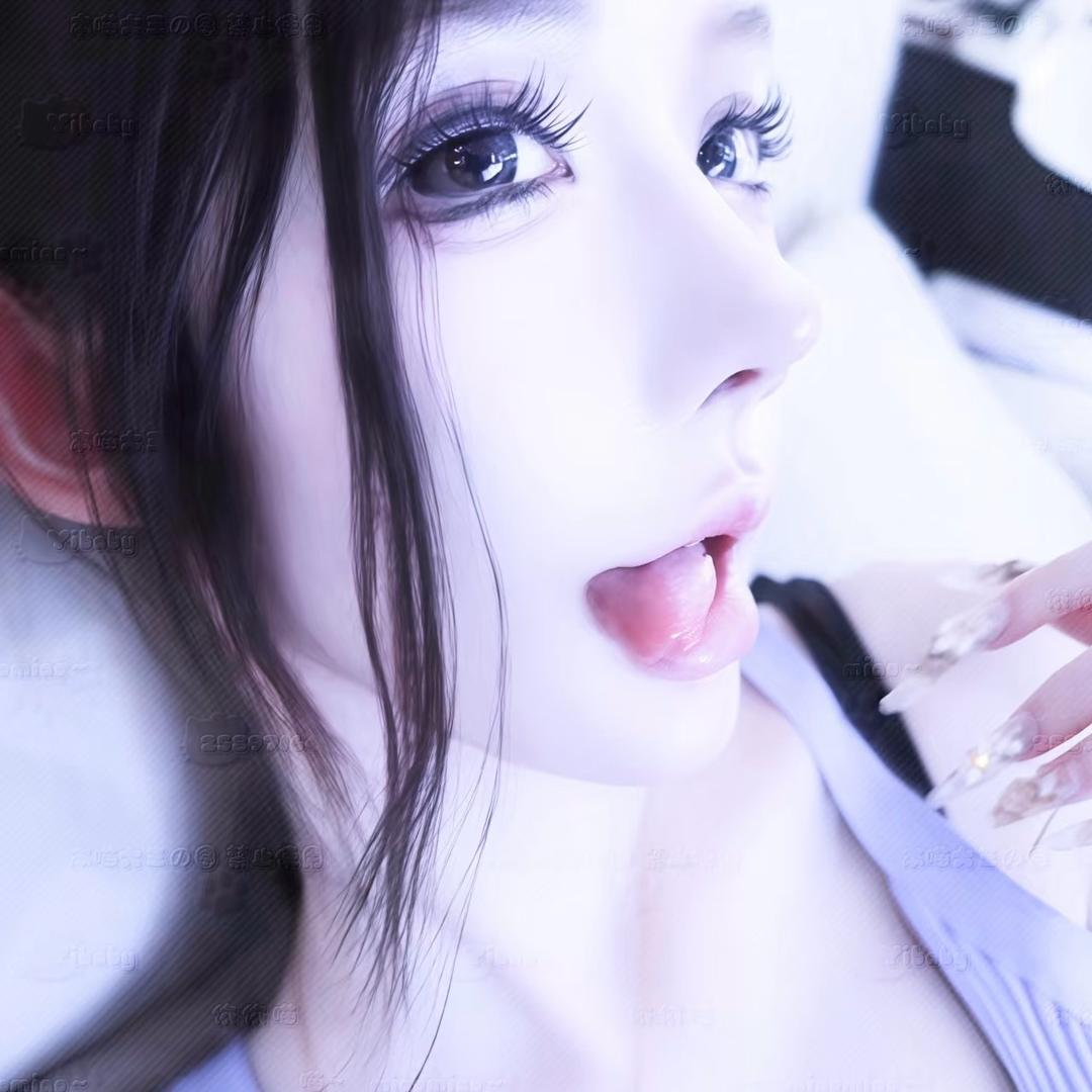 小猪拌饭
