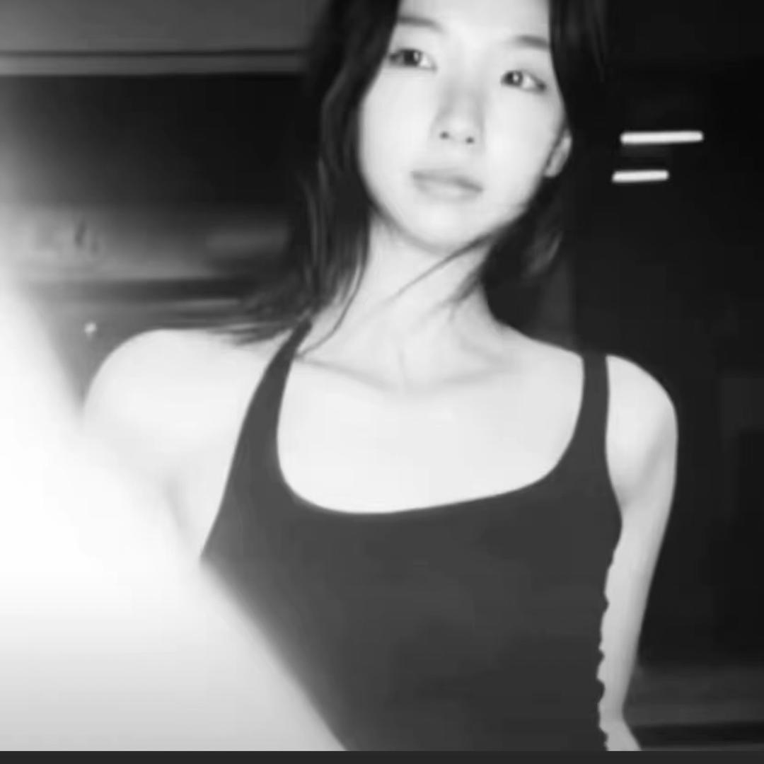 袆予.