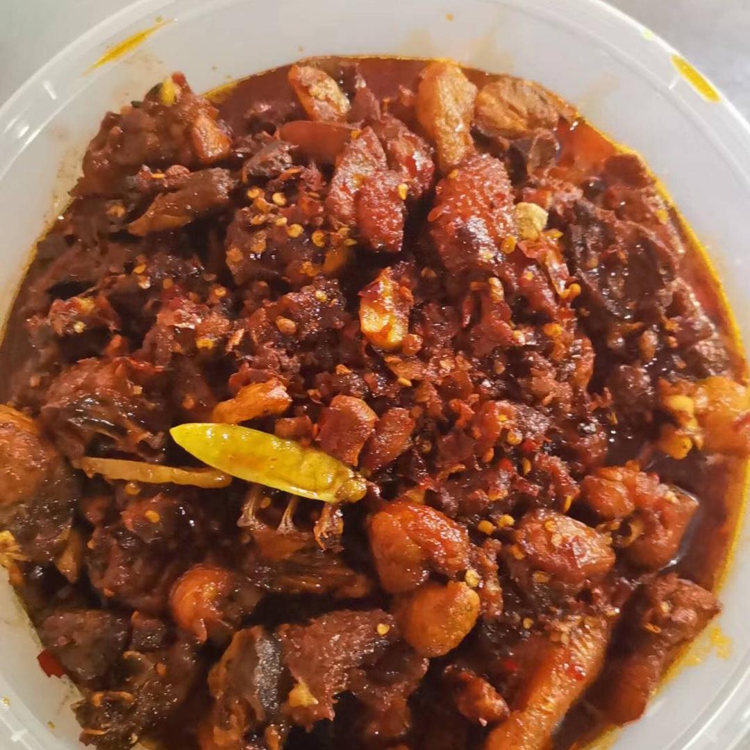 清镇市董姐特色辣子鸡店
