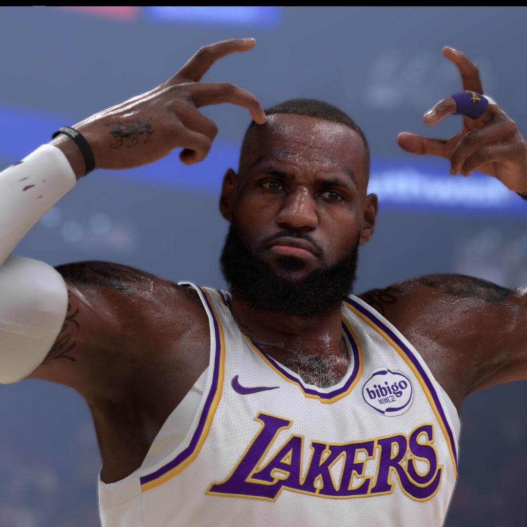 NBA2K牛马『游戏在橱窗』