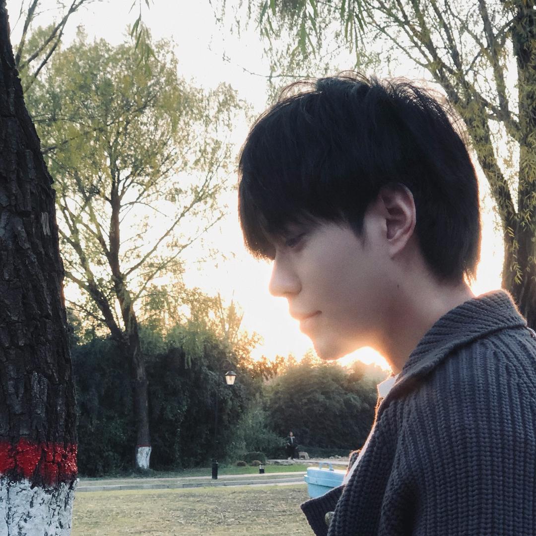 汤姆Tom🐱⁰⁷²⁹（地陪版）