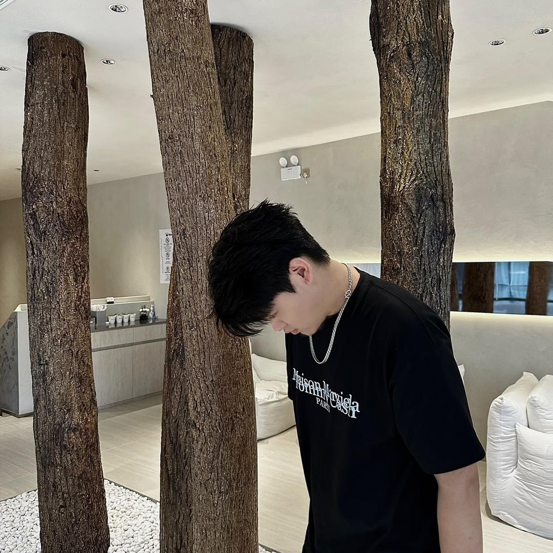 Mihair阿哲发型设计