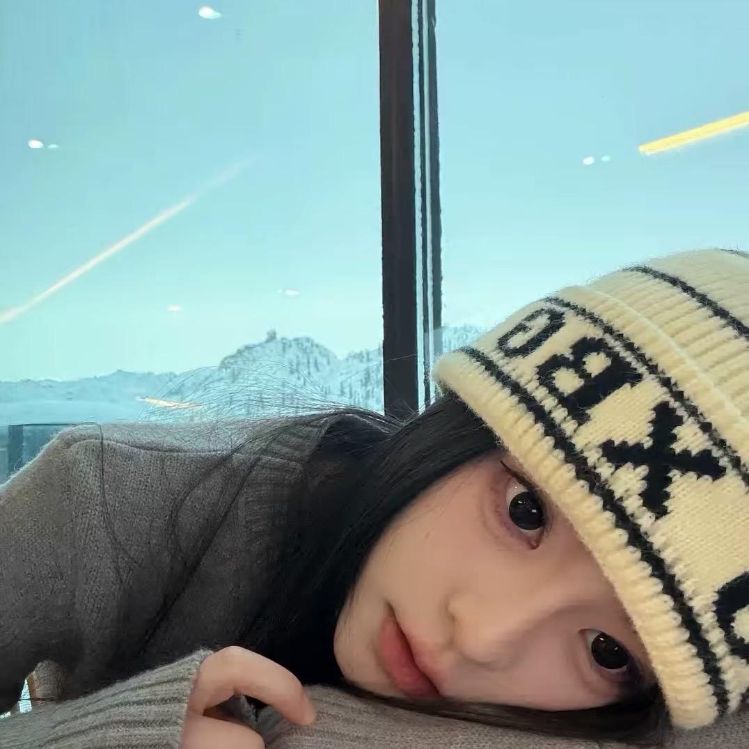 特单纯一女孩儿