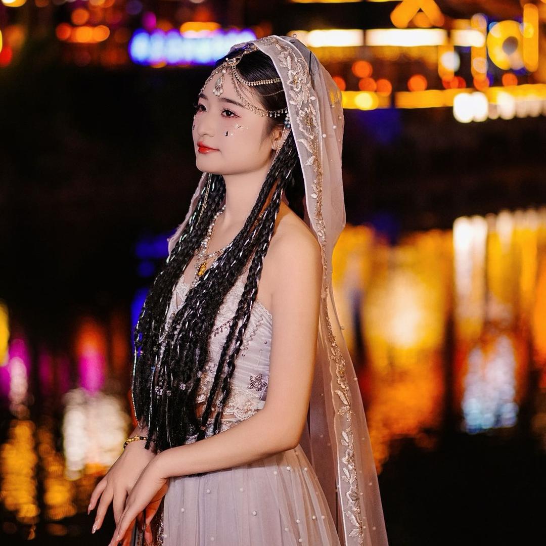 诗钰小邓不忘初心限流期
