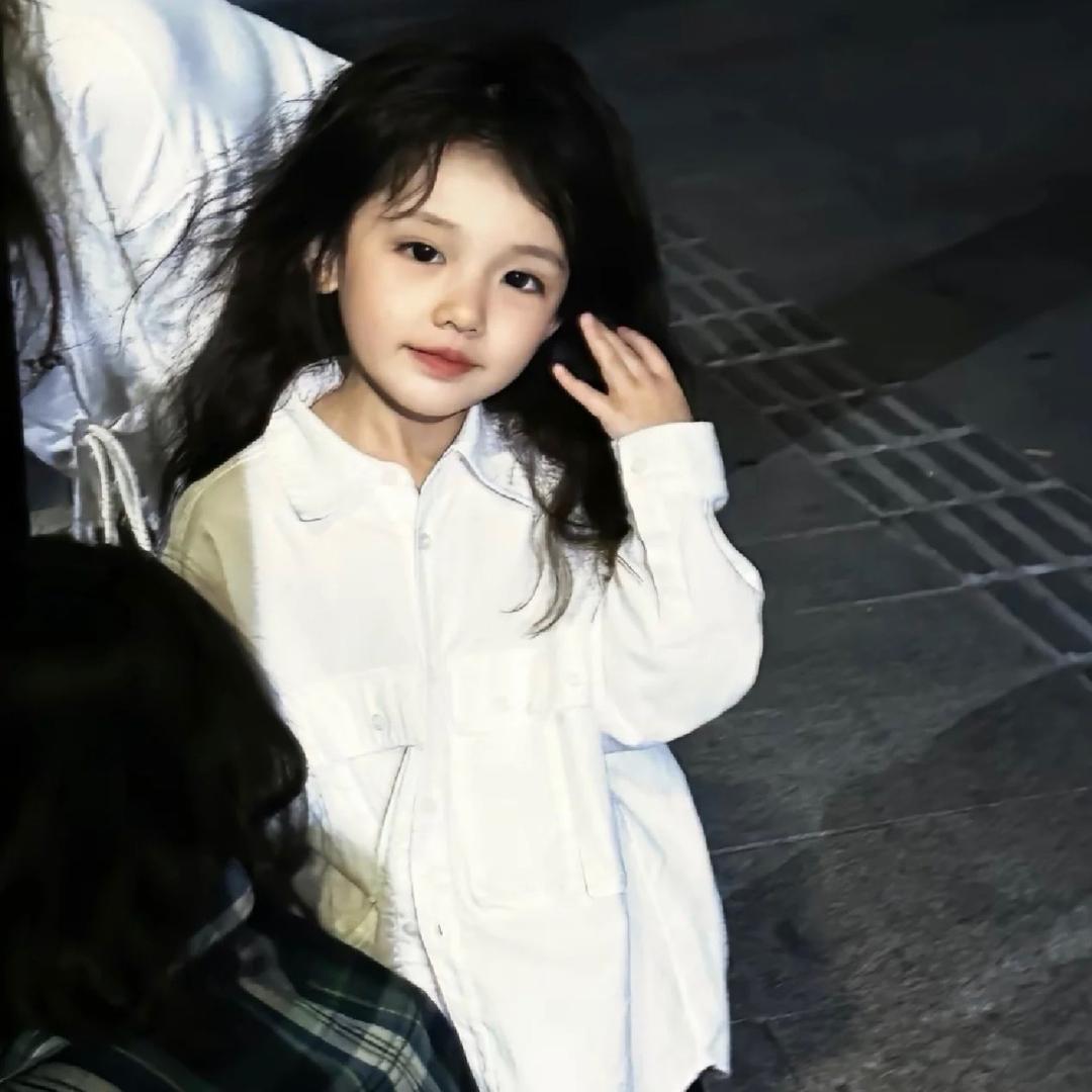 侯～