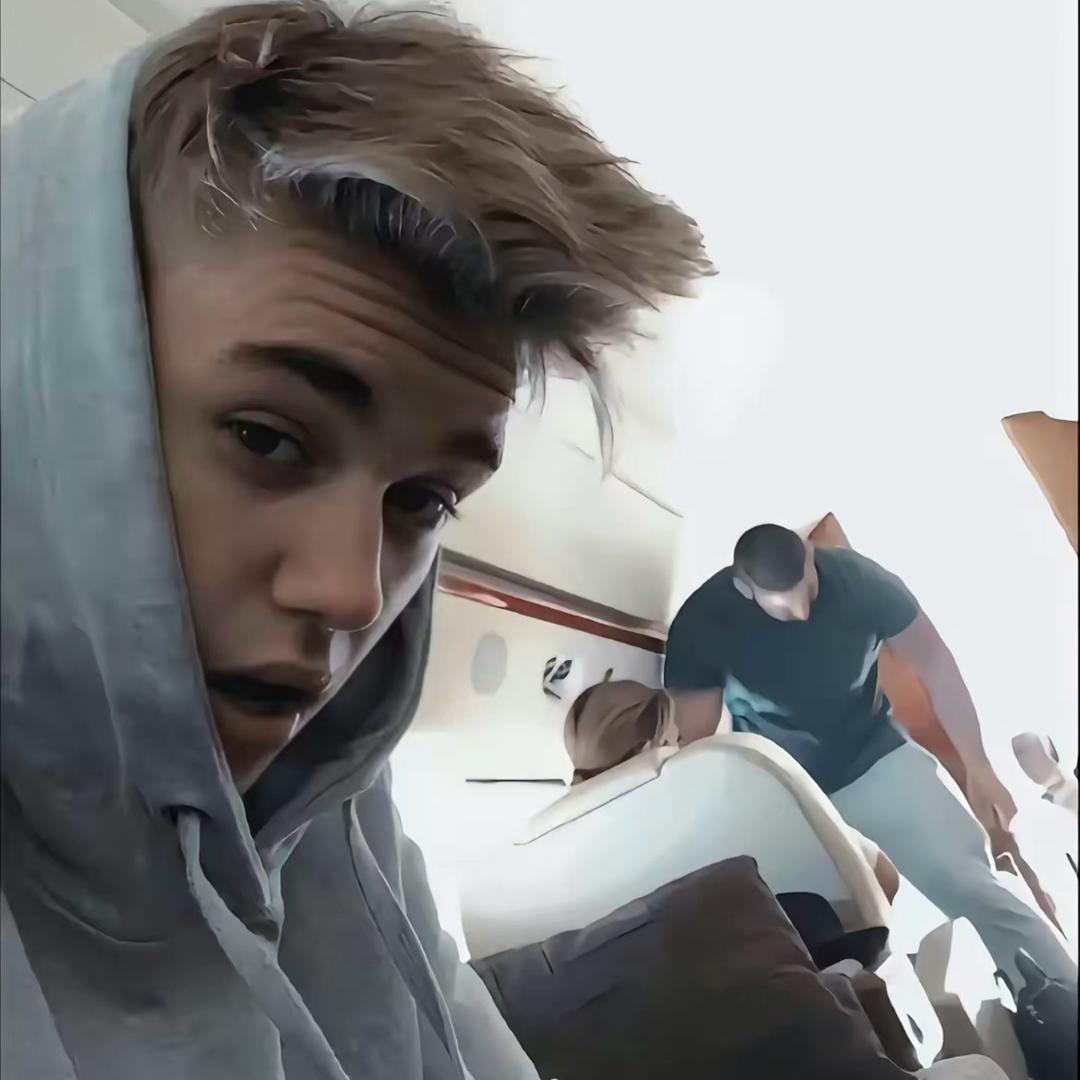 𝐁𝐢𝐞𝐛𝐞𝐫•