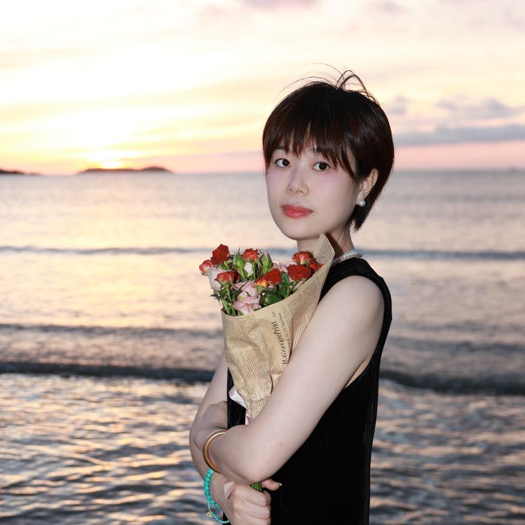 实壹老板娘 珊总