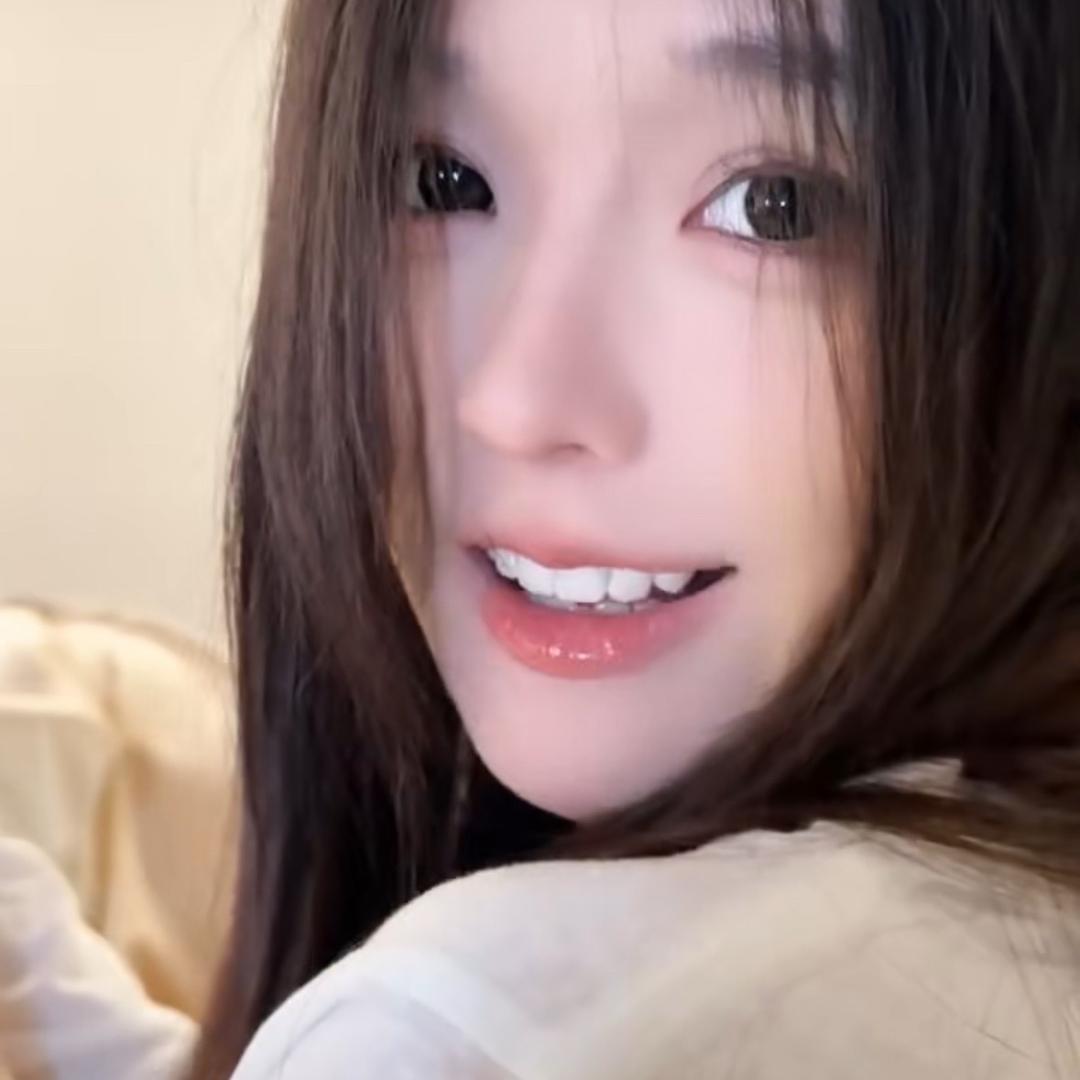 罖亽