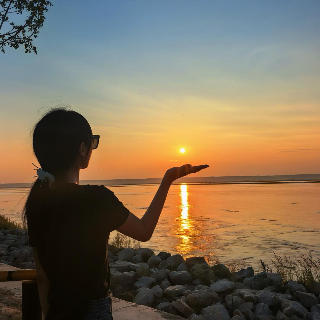 必须睡够十二个小时t