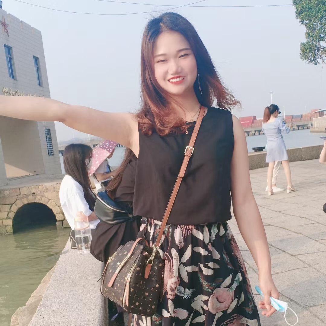小君吖
