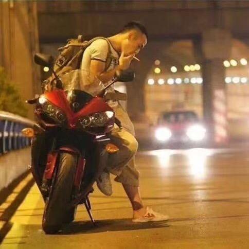潜江小哥哥