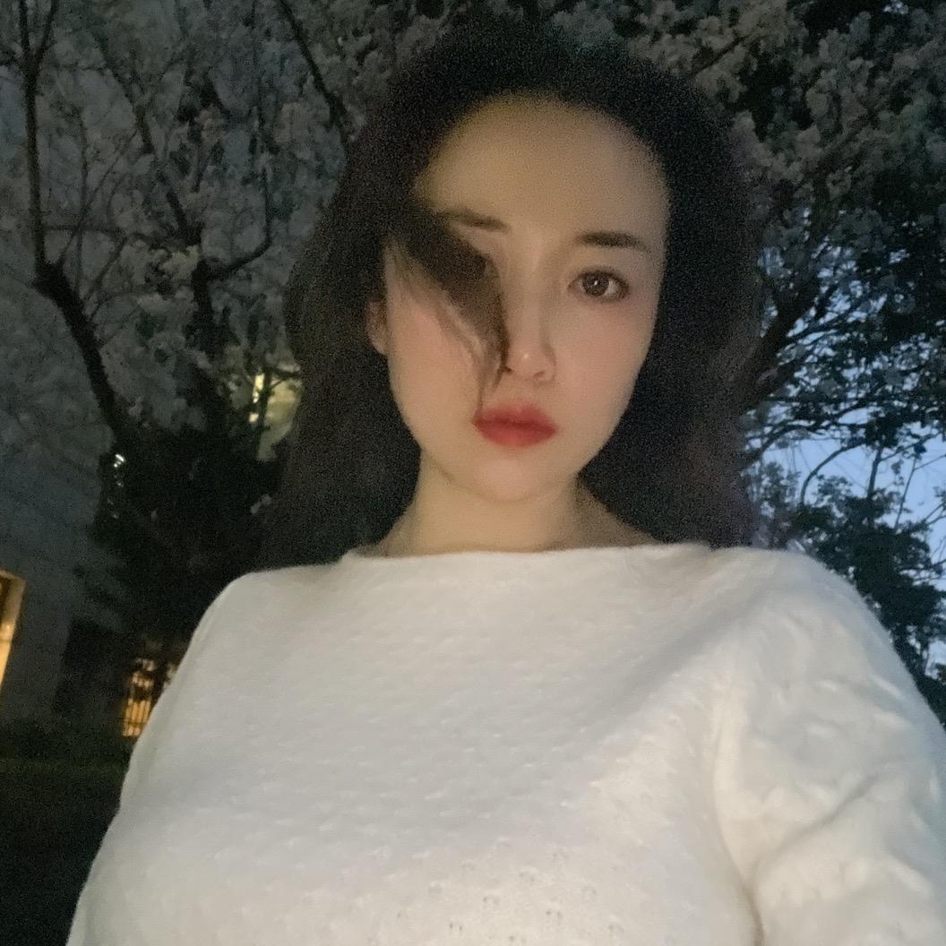大道嬉戏一双鱼