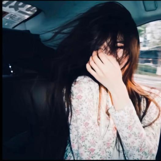 🦋.
