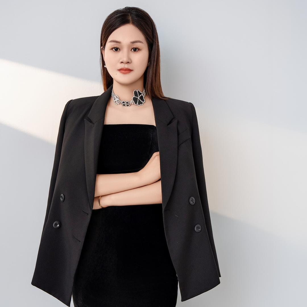 襄阳木子尚女装常孔英