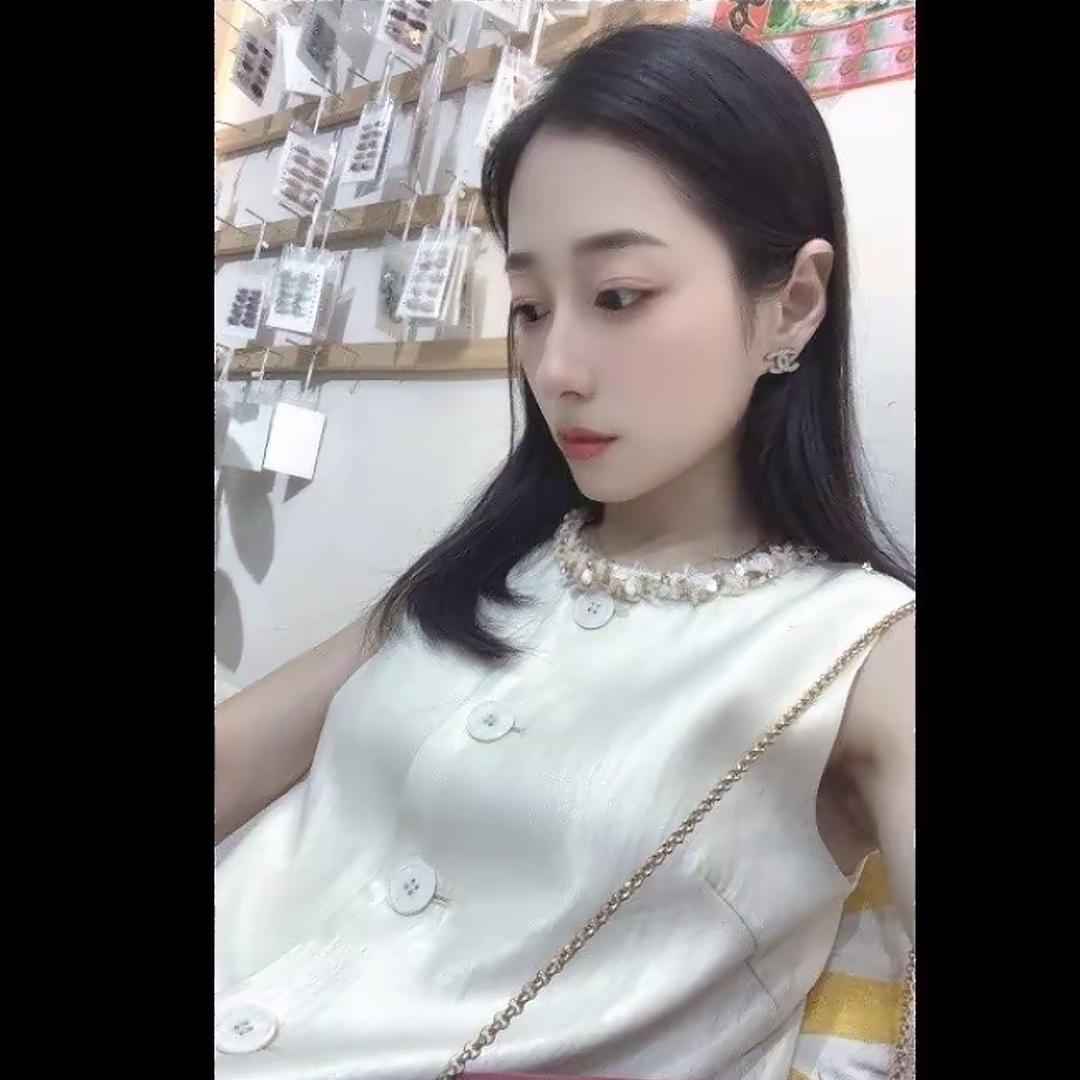 叫我晶晶