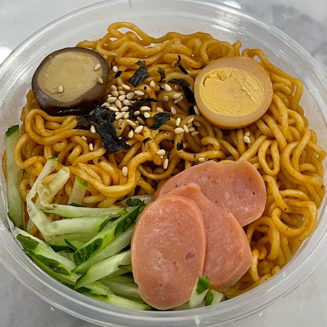 重生之我在赞皇摆摊卖火鸡面