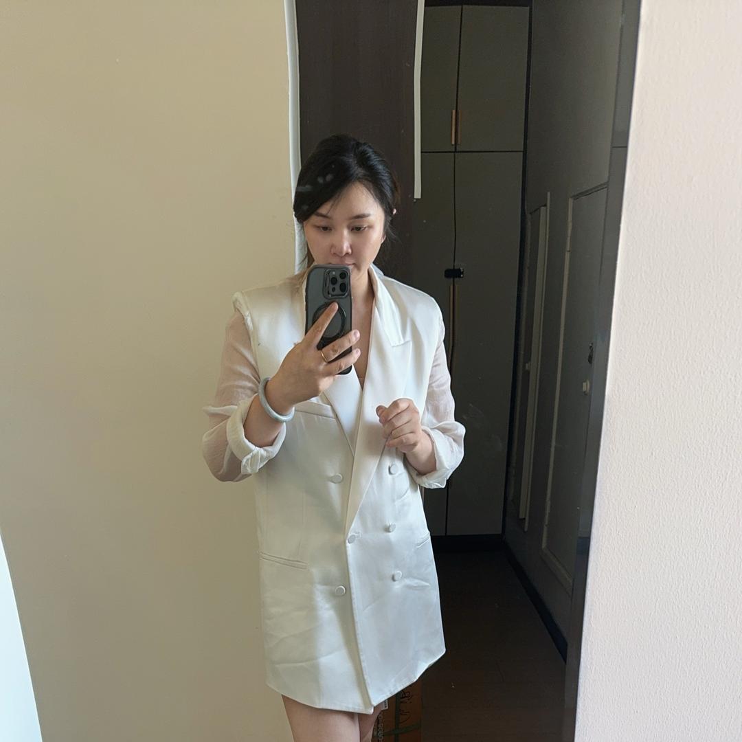 君芳皮肤管理中心wrqv