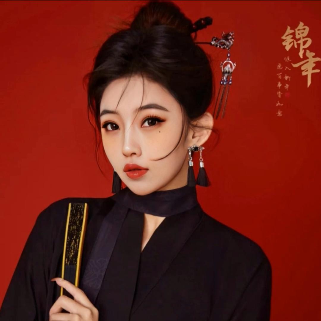 @ Yik   傲骨