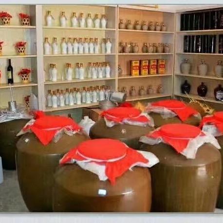 卢望雨盛酒业有限公司