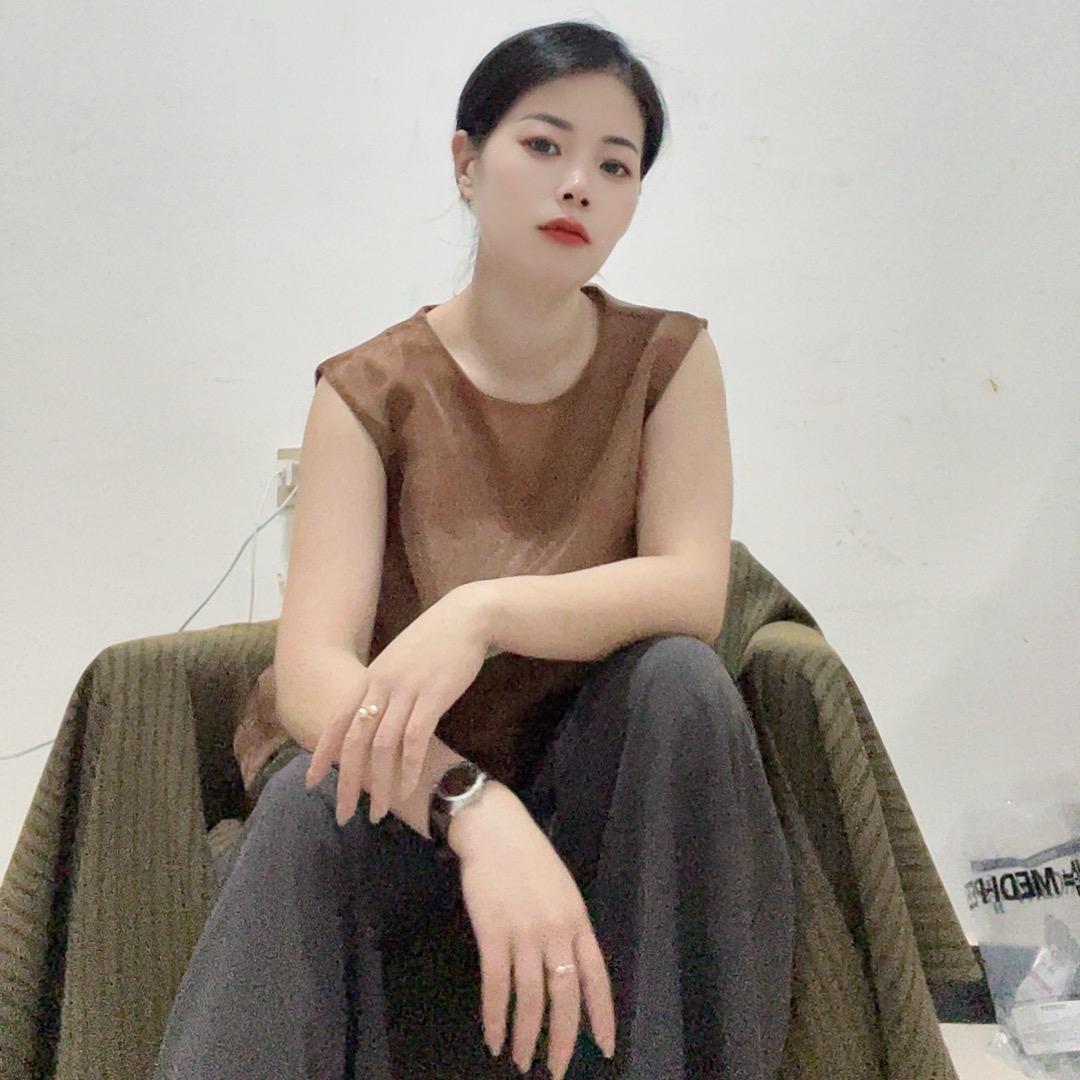 Emo 💋雯