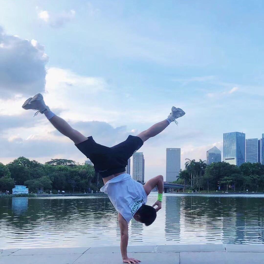 小智同学