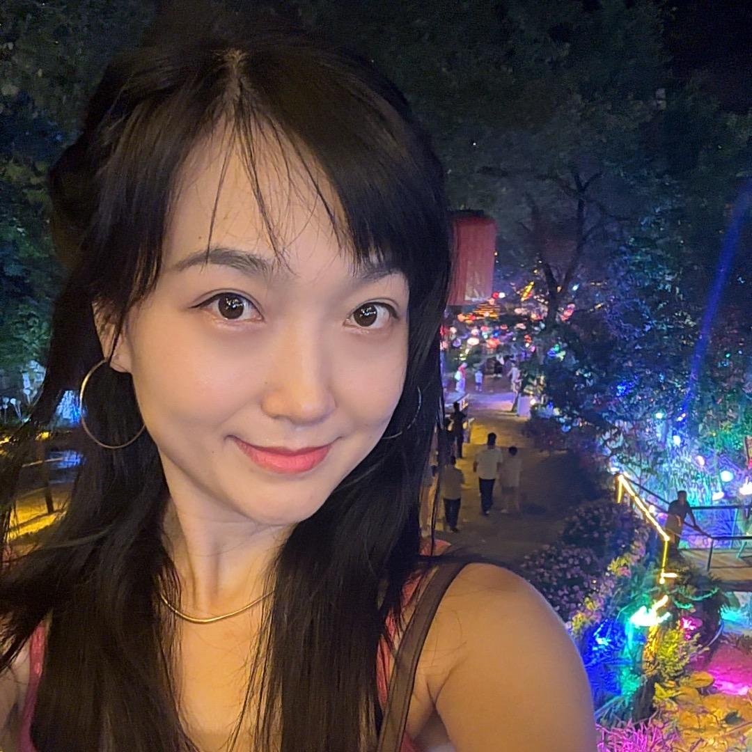 薇薇同学爱跳舞💋