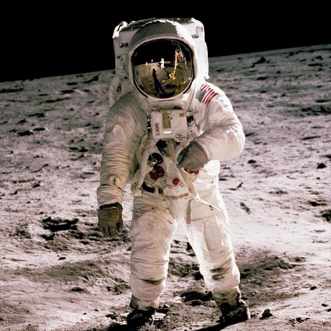 太空人👩‍🚀