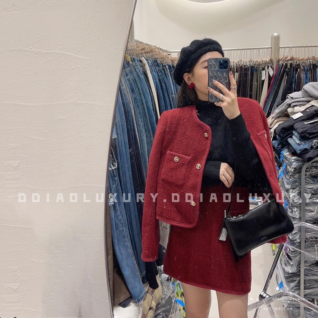 @石狮服装城二楼D 调女装批发