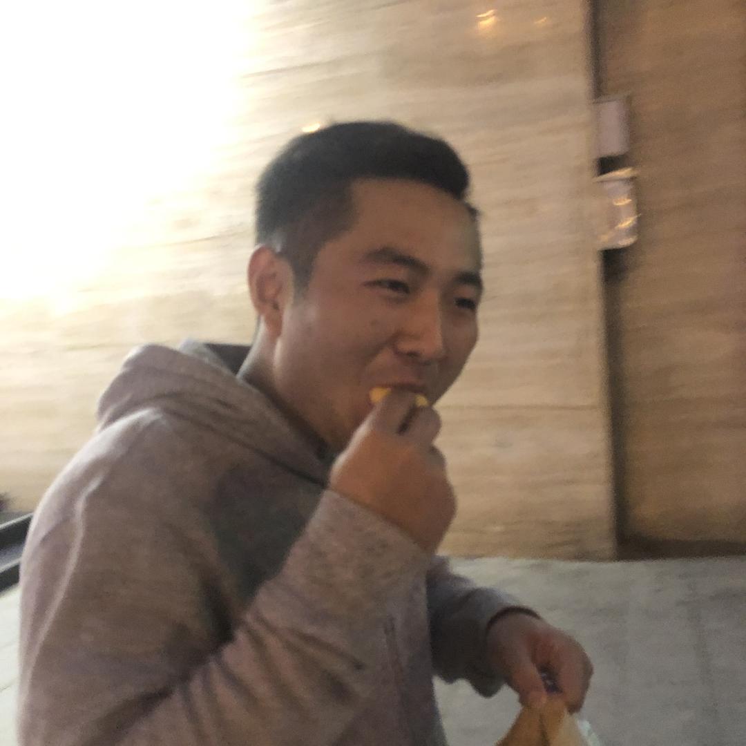 泓辰