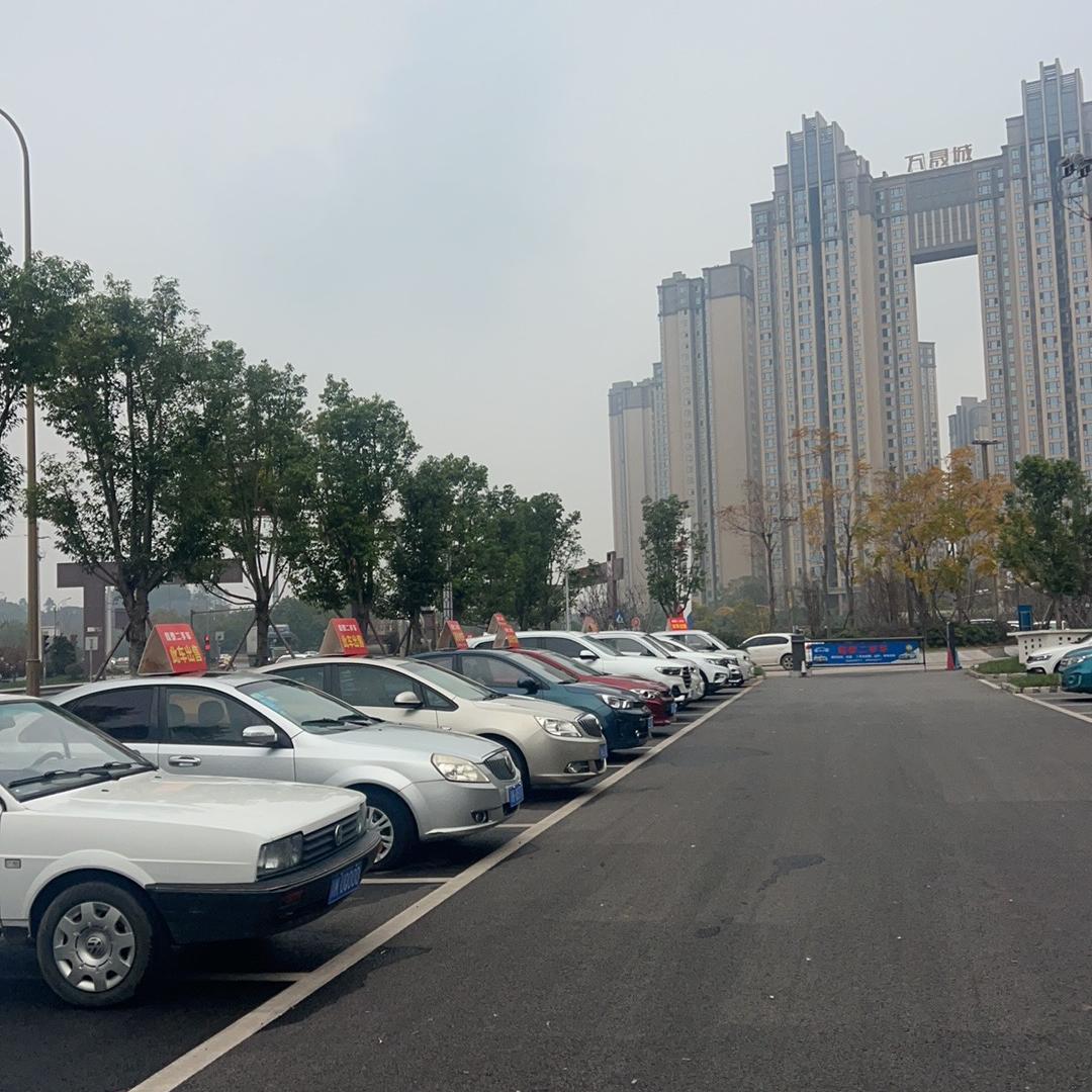 内江佳泰二手车